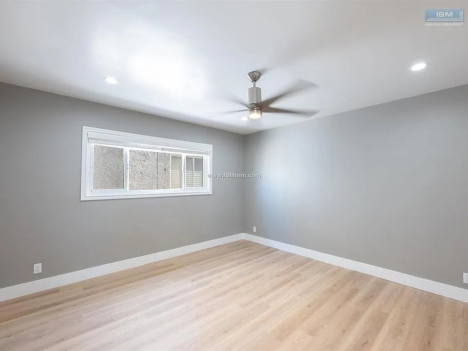 14857 Hartsook Apartments — Photo 4