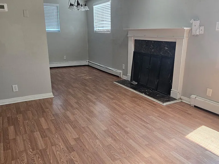 649 E Swenson Ave #2 — Photo 2