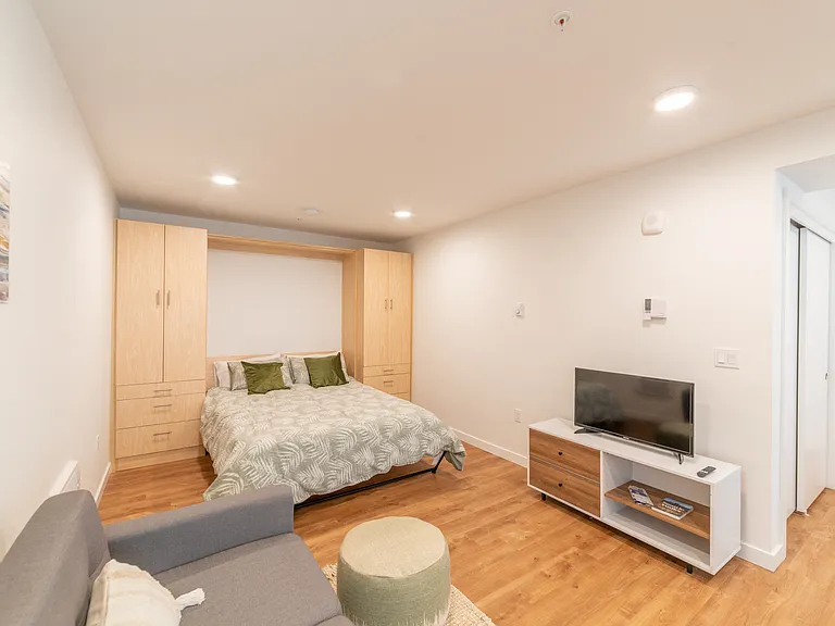750 11th Ave E #207 — Photo 3