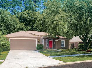 9673 Cedar Ridge Dr E, Jacksonville, FL 32221