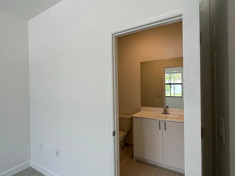 28471 SW 132nd Ct — Photo 13