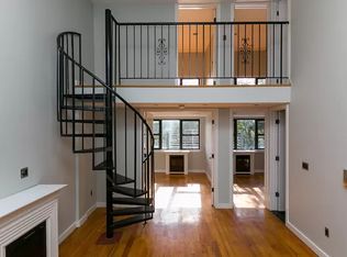 111 Weirfield St APT 3E, Brooklyn, NY 11221