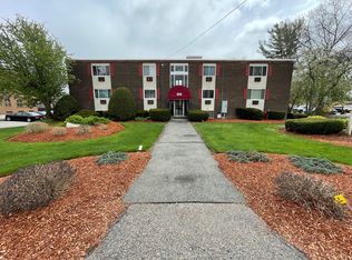 215 Chelmsford St UNIT 1, Chelmsford, MA 01824