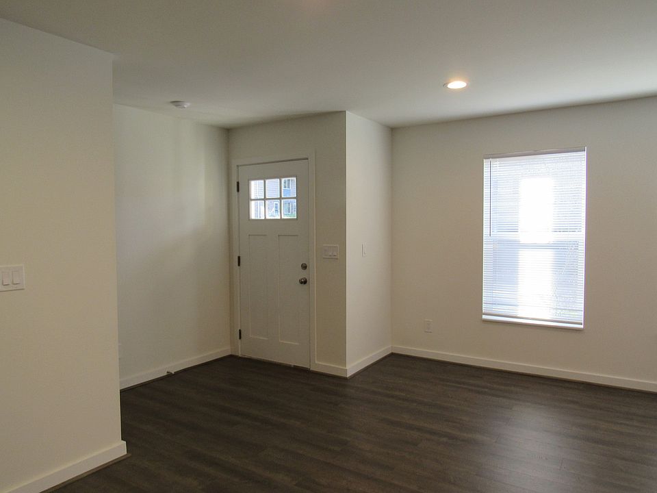 1st image of 3317 Wetmore Ave Unit A