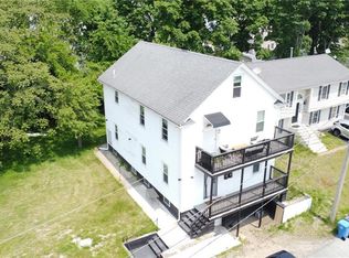 113 Carlton St, Cranston, RI 02910