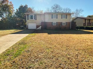 208 Cumberland Dr SE, Huntsville, AL 35803