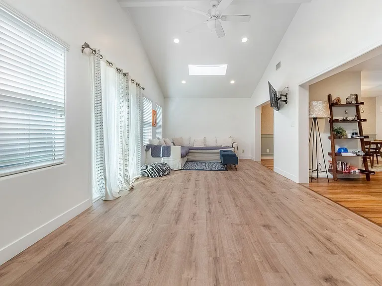 7850 E Berner St — Photo 34