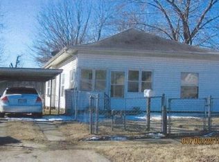 616 W 14th St, Okmulgee, OK 74447