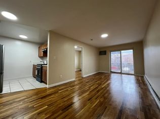 8084 Cypress Ave #3, Glendale, NY 11385