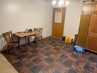 612 W Main St — Photo 11