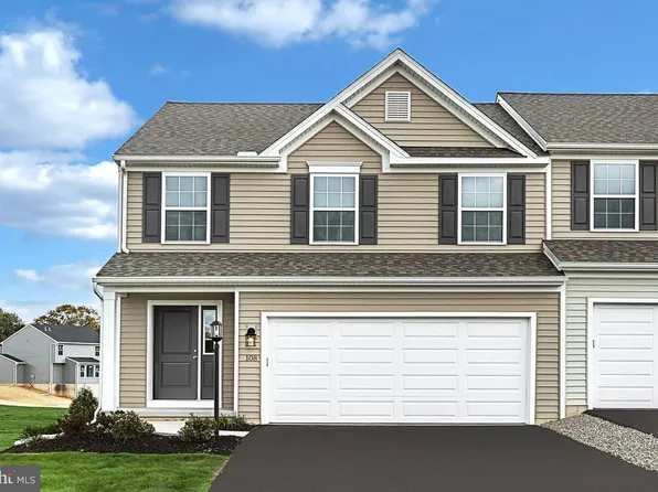 108 Easton Dr, Duncannon, PA 17020