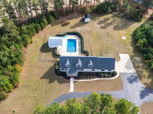 3450 Leaflet Church Rd, Broadway, NC 27505