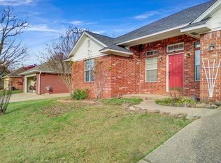 1614 Hunter Hill Dr, Van Buren, AR 72956