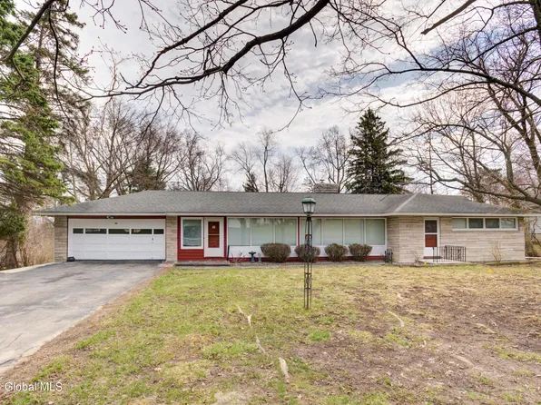 89 Miller Road, Latham, NY 12110