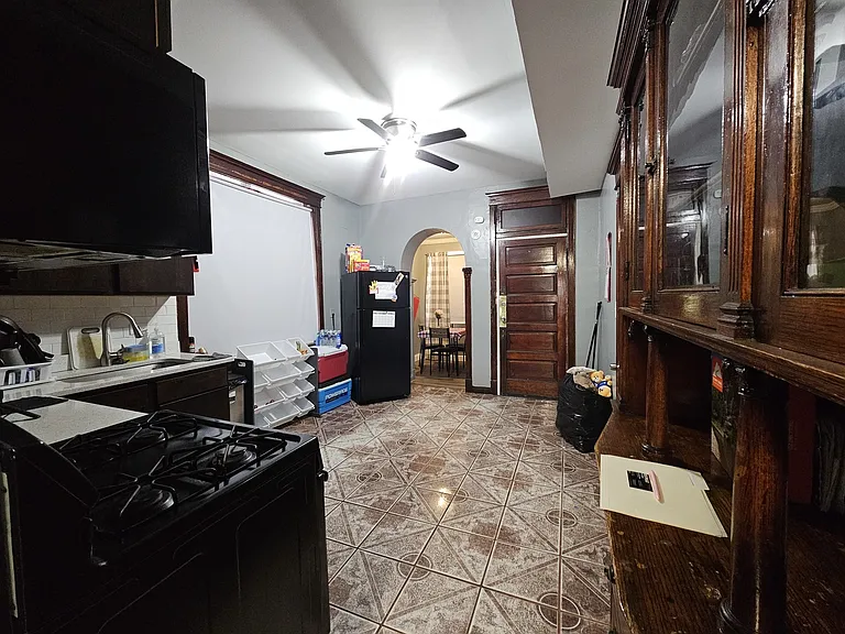 2532 S Albany Ave #1 — Photo 10