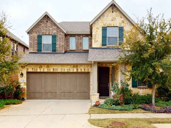 2220 Madison St, Roanoke, TX 75010