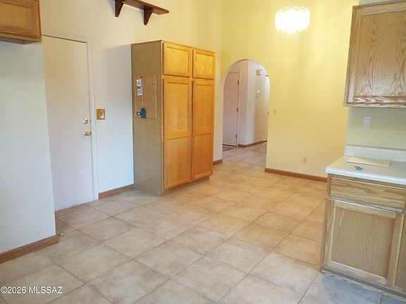 5th image of 8009 S Castle Bay St