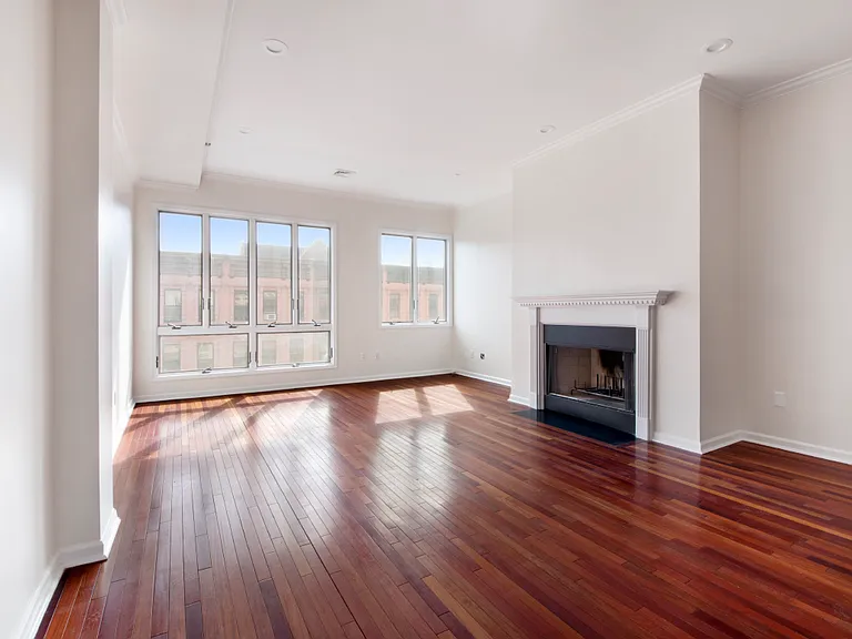 11 W 131st St #C4 — Photo 9