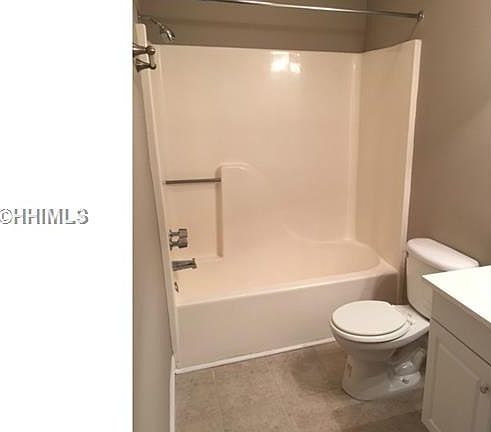 3rd image of 141 Lamotte Dr