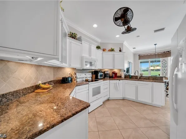 8555 Fairway Bend Dr, Estero, FL 33967