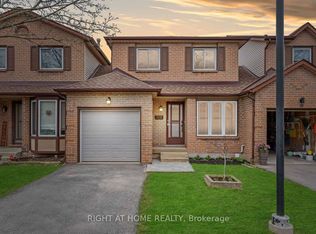 618 Barton St #26, Stoney Creek, ON L8E 4X3