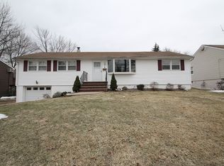 9 Hamilton Rd, Parsippany, NJ 07054