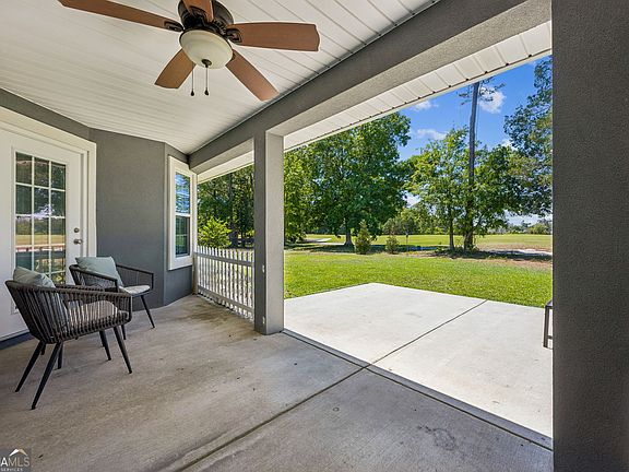 3rd image of 207 Monticello Dr