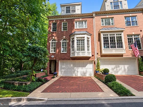 3915 Hillandale Ct NW, Washington, DC 20007