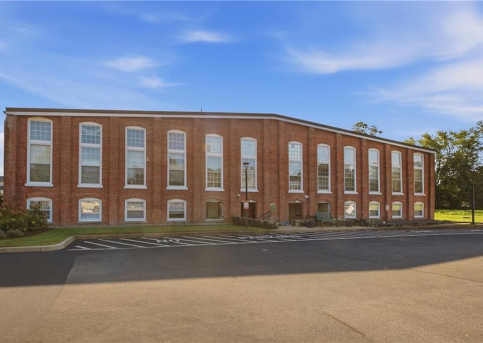 1st image of 40 Web Ave APT 224