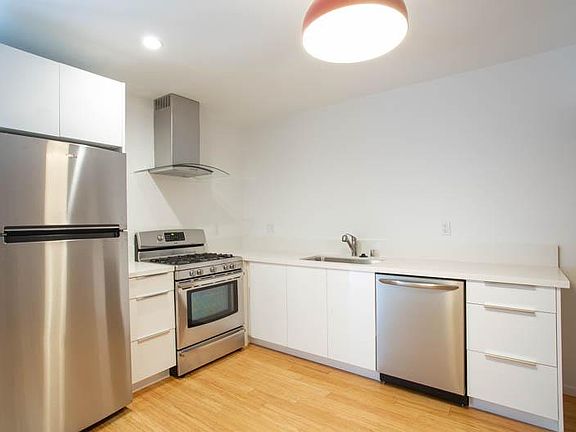 4th image of 6415 Pollard St APT 1