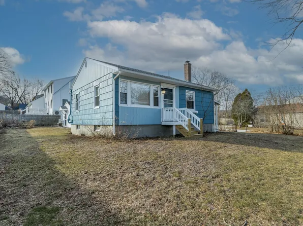 830 Highland Avenue, South Portland, ME 04106