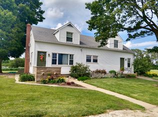 21164 N 600 East Rd, Carlock, IL 61725