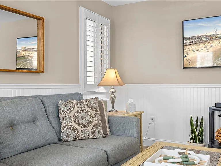 5724 Asbury Ave #1 — Photo 36