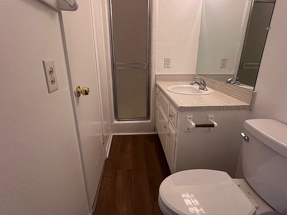 5th image of 2818 W 235th St APT 4