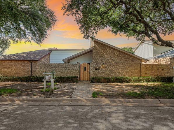 Home for Sale in Arlington TX