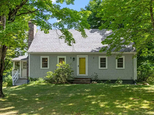 434 North Barnstead Road, Barnstead, NH 03225