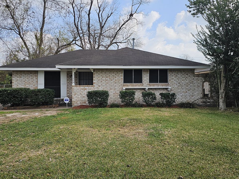 1st image of 11046 Spottswood Dr