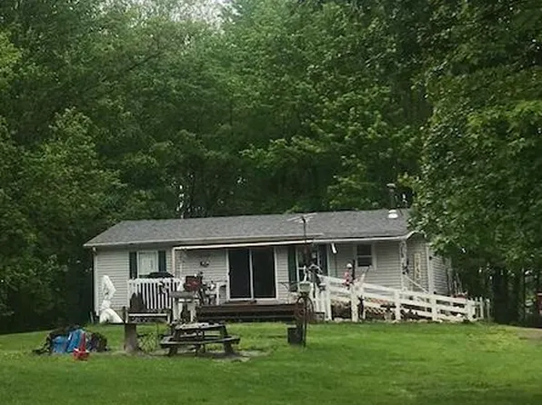 3336 102nd Ave, Gobles, MI 49055