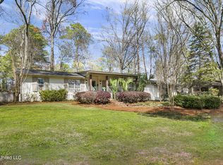 1730 Bellewood Rd, Jackson, MS 39211