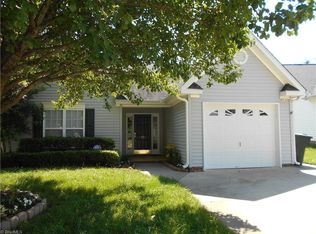 10 Bluestem Ct, Greensboro, NC 27405