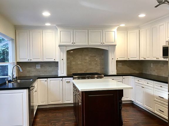 2nd image of 2722 Cormorant Ct