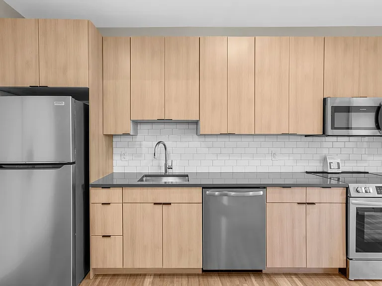 The Keystone Apartments — Photo 156