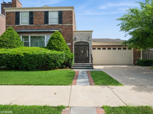 2709 W Sherwin Ave, Chicago, IL 60645