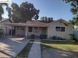 1614 Mono Dr, Modesto, CA 95354