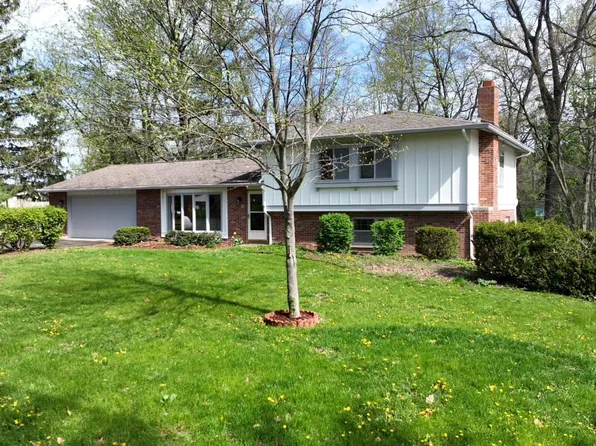 110 Brittany Ln, Monticello, IN 47960