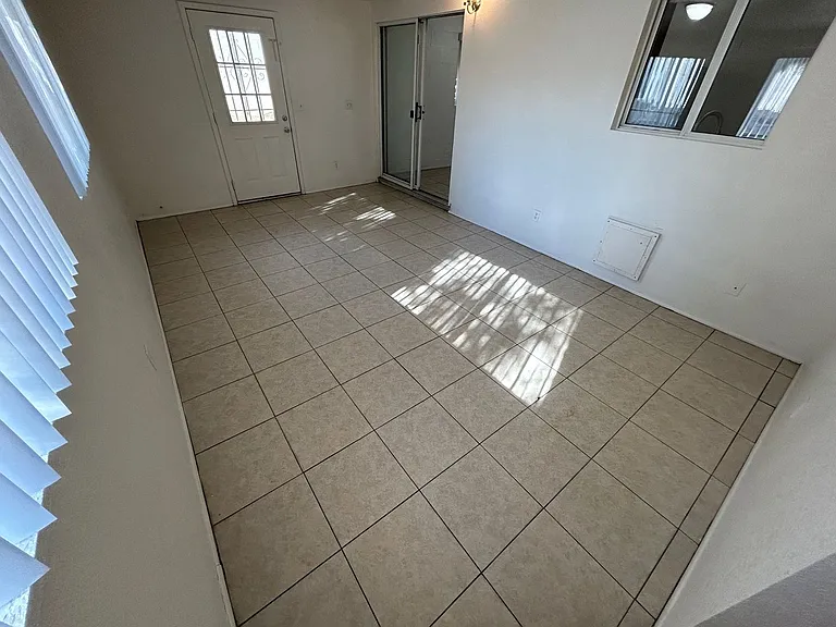 1937 Capistrano Ave — Photo 15