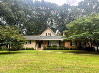1108 Flobert Dr, Virginia Beach, VA 23464