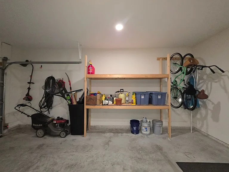 4570 Omaha Dr — Photo 45