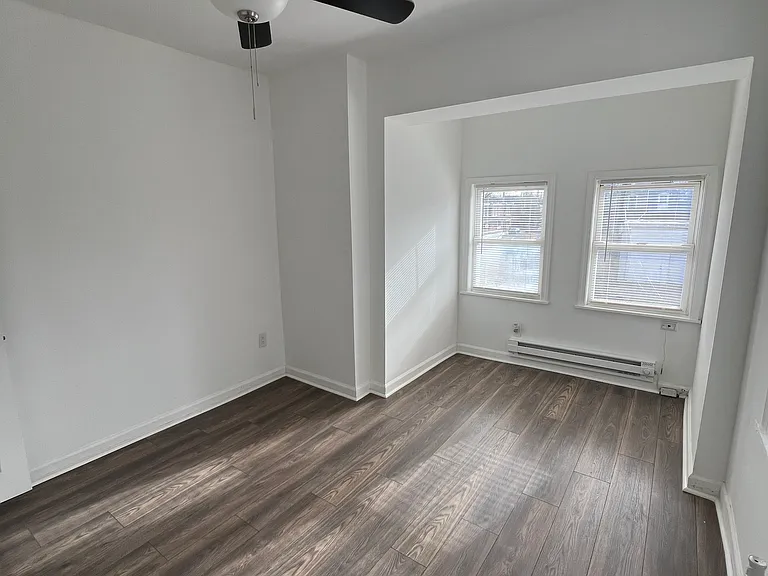721 McIlvain St — Photo 7