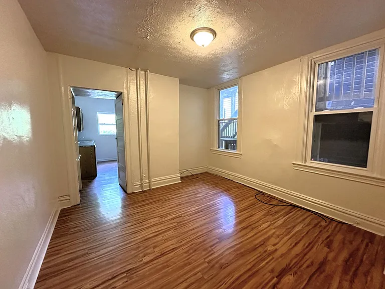 Lawrenceville - Apartments For Rent In Pittsburgh — Photo 6